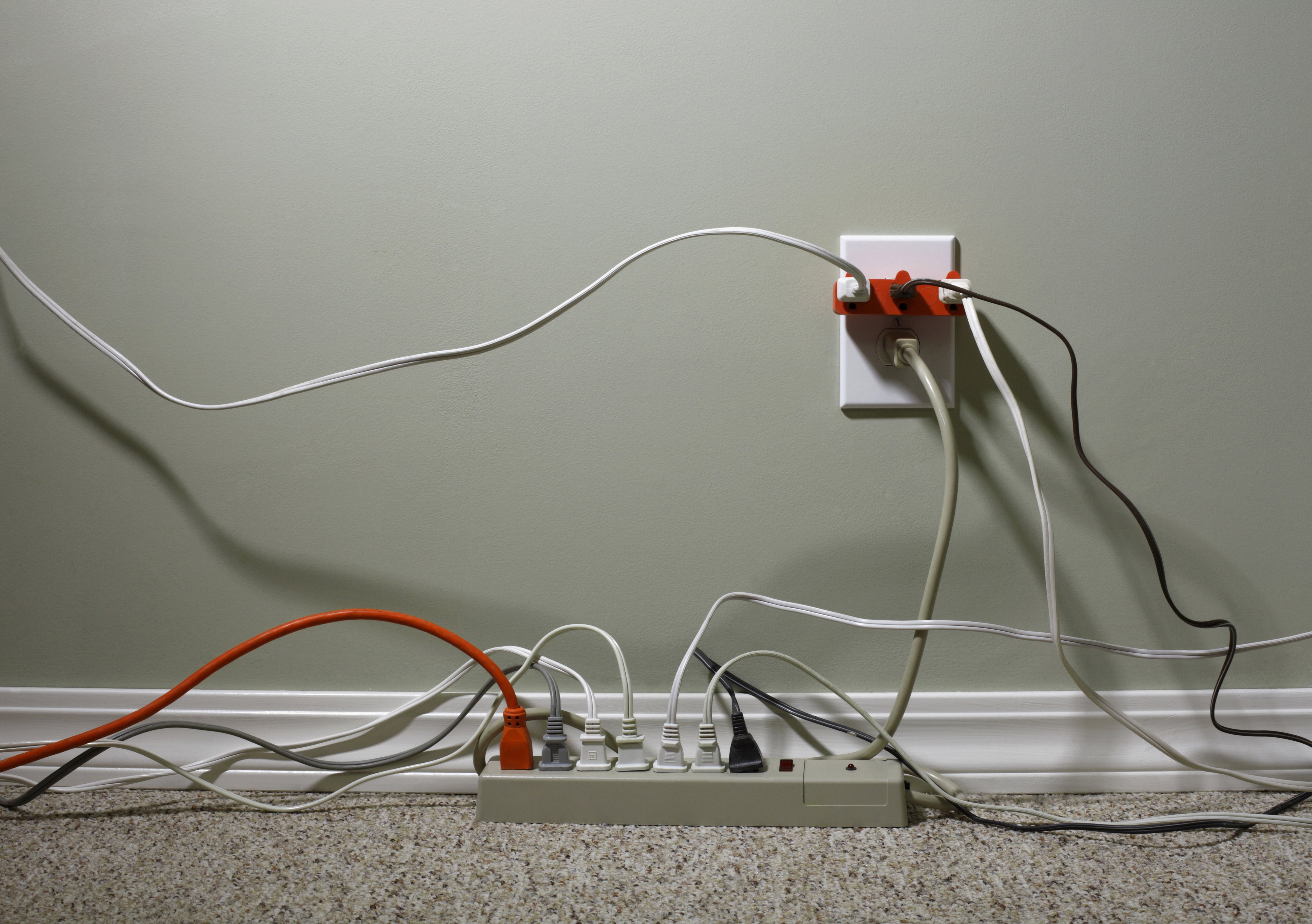 Reaching for Safety: 10 Do's and Don'ts of Using Extension Cords