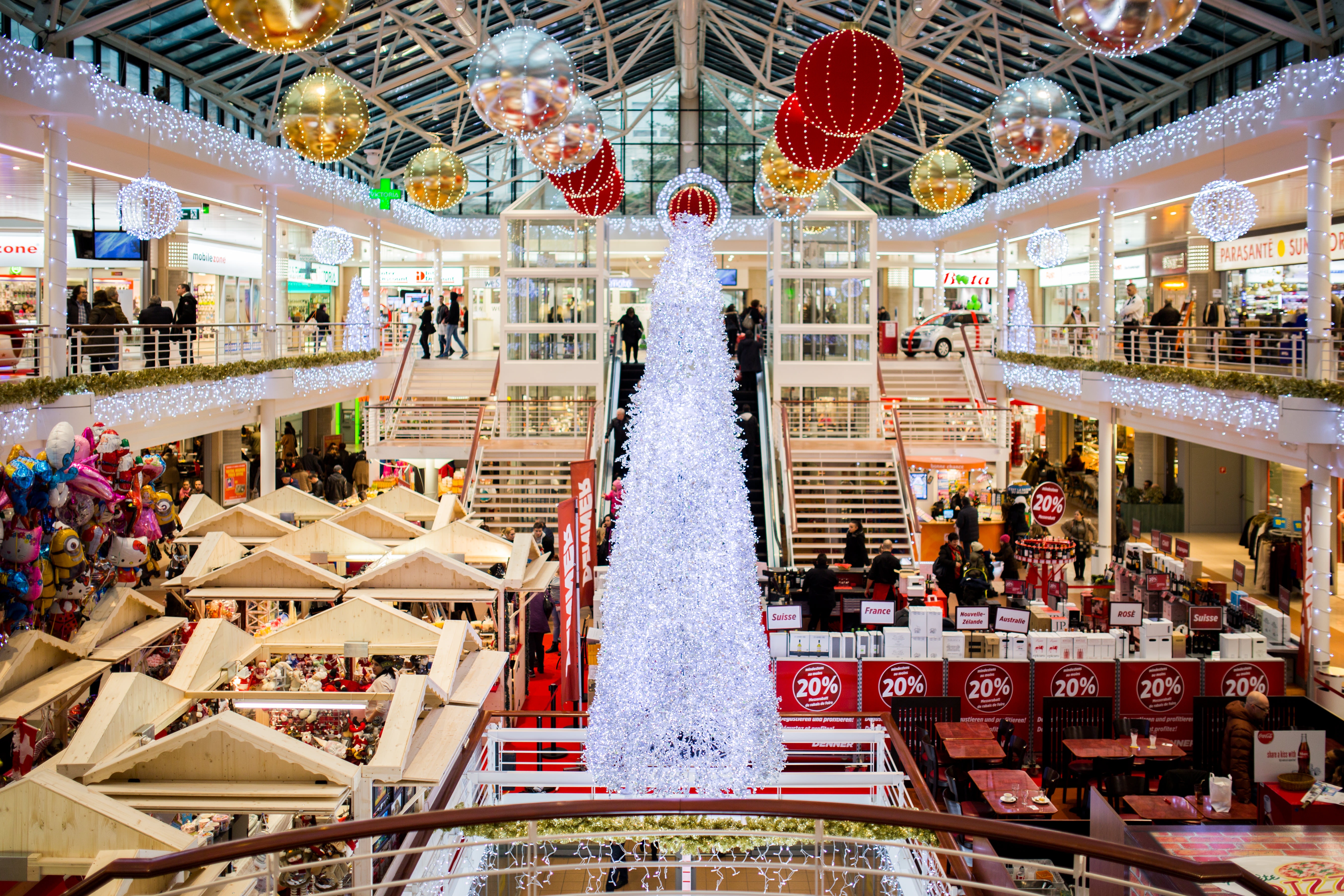Holidays, Shopping, Christmas Shopping, Christmas, Christmas Tree, Mall