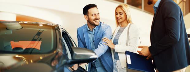 Couple, Salesman, Car, Woman, Man