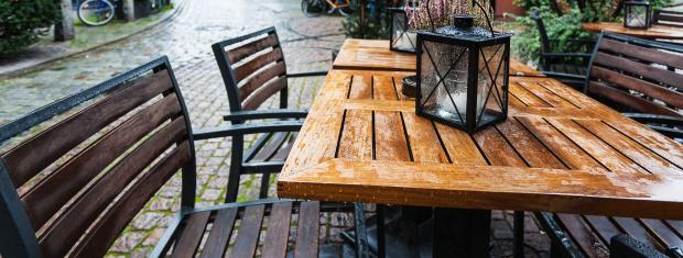 Wet, Outdoor Seating, Chairs, Table