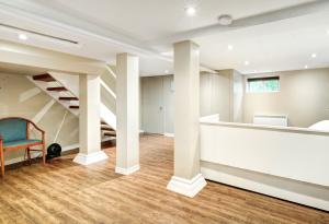 finished basement, 