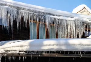 Winter Tips, Frozen, Ice, Icicles, Frozen Pipes